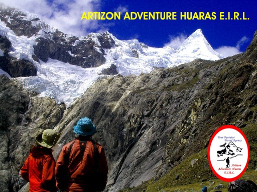 APRECIANDO LA PIRAMIDE DEL NEVADO ALPAMAYO